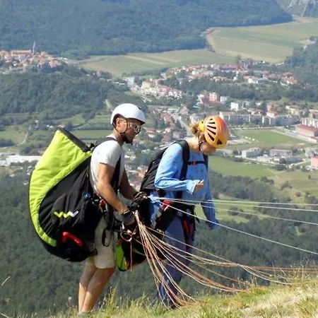 Antonia & Arian Lägenhet Roč