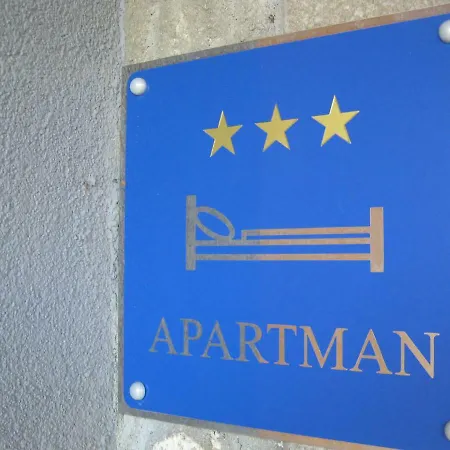 דירה Antonia & Arian Roč